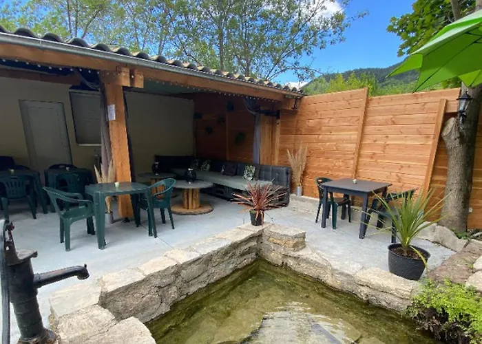 Avec Terrasse A - Acces Handicape - Api-1-52-955 *